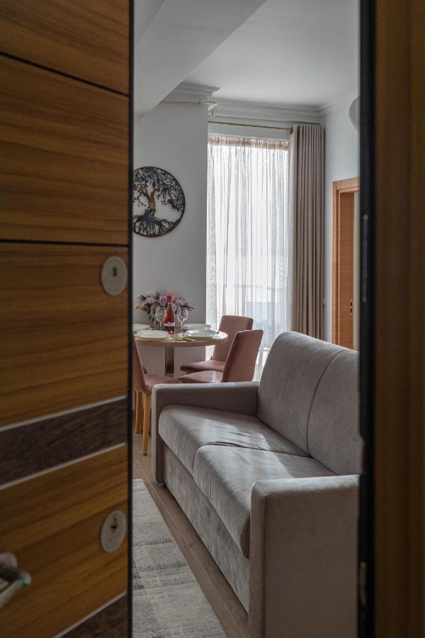 Apartament Le Bonheur Mamaia Eksteriør billede