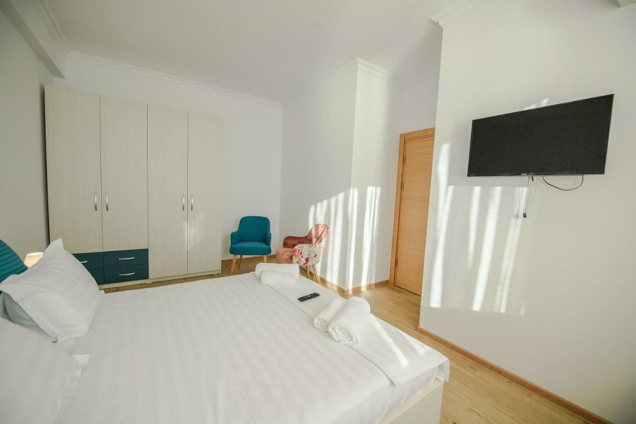 Apartament Le Bonheur Mamaia Eksteriør billede